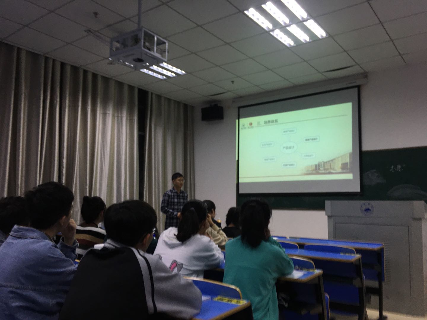 说明: C:\Users\ADMINI~1\AppData\Local\Temp\WeChat Files\5e77ab18c95667bc900588bc561d565.jpg