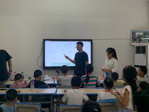 https://www.jju.edu.cn/_mediafile/jjxueyuan/2019/07/04/27ebrvyvp2.jpg